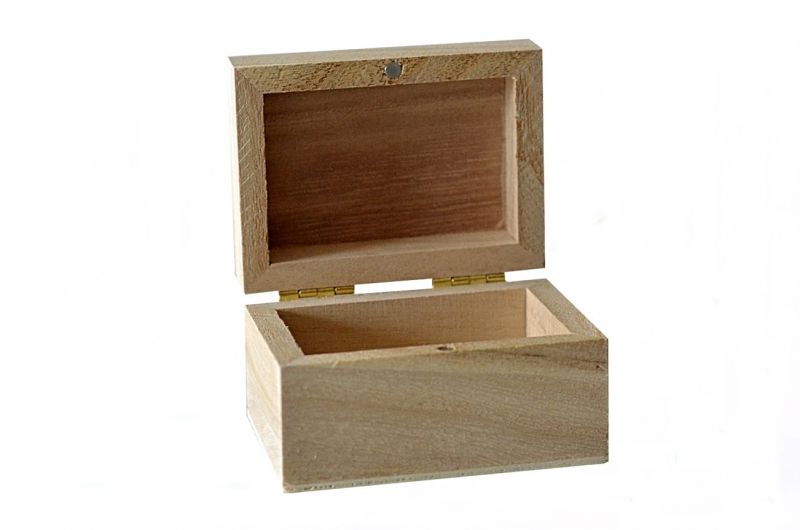 Dřevěná krabička na prstýnky